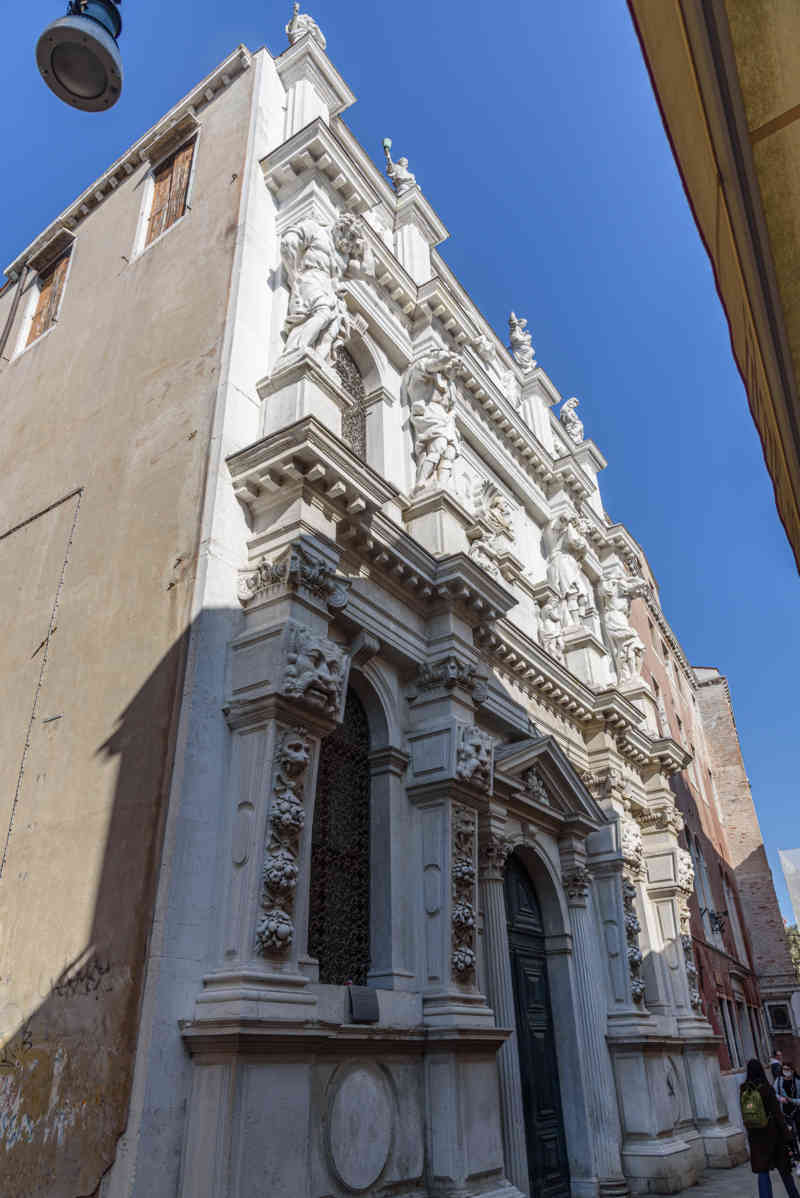 Italia - Venecia 259 - iglesia de Santa Maria dei Derelitti.jpg